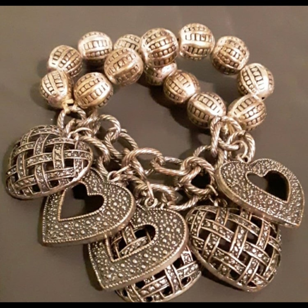 Silver tone Beaded Heart Charm Bracelet